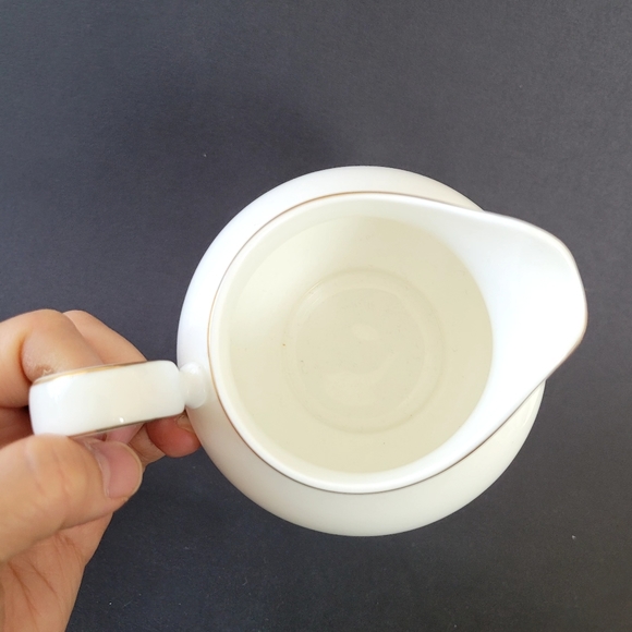 Royal Doulton Cathay Creamer, Milk Jug by Royal Doulton - Picture 8 of 8